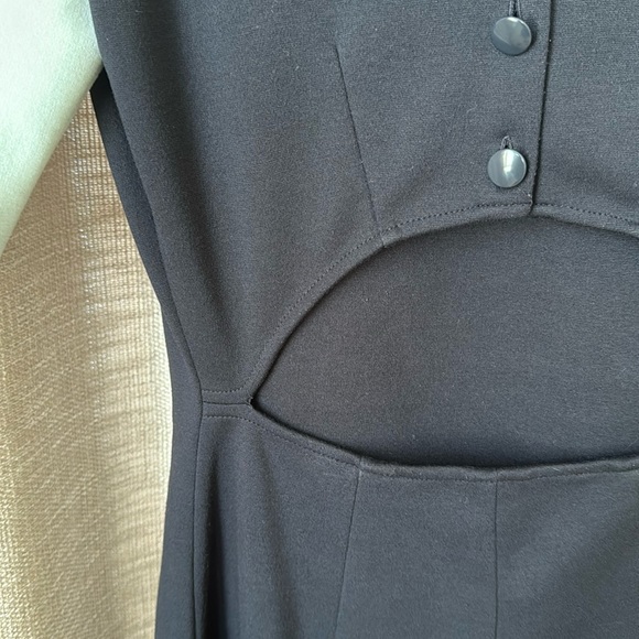 Club Monaco Navy Knee-length Dress - Picture 5 of 9